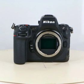 【中古】 (ニコン) Nikon Z 8 ボディ【中古カメラ デジタル一眼】 ランク：AB
