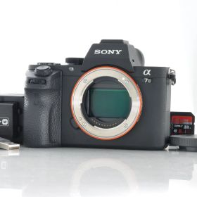 10月限定7千円引き中（139,980円⇒132,980円）撮影枚数僅か326枚【ソニー】SONY α7II ILCE-7M2 ミラーレス一眼カメラ #T989