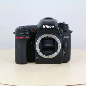 【中古】(ニコン) Nikon D7500 ボディ