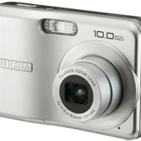 【中古】(非常に良い)FUJIFILM デジタルカメラ A100 シルバー FX-A100S