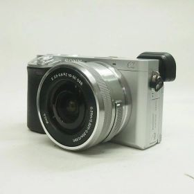 【中古】 (ソニー) SONY α6400 パワーズームレンズキット シルバー[ILCE-6400L]【中古カメラ デジタル一眼】 ランク：B