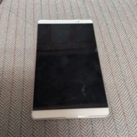 docomo dtab d-02H 本体