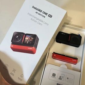 Insta360 ONE RS 4K EDITION 本体