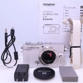 【863回 ほぼ新品】OLYMPUS PEN E-P7 ボディー ホワイト