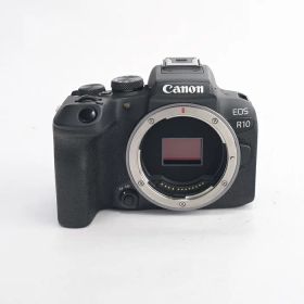 【中古】 (キヤノン) Canon EOS R10 ボディ【中古カメラ デジタル一眼】 ランク：B