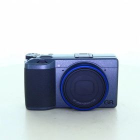 【中古】 (リコー) RICOH GR IIIX URBAN EDITION【中古カメラ コンパクトデジカメ】 ランク：B