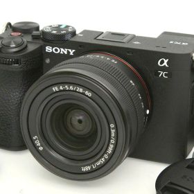 【中古】【美品】ソニー α7C II ILCE-7CM2L ズームレンズキット ブラック CA01-R7568-3V1C SONY Eマウント フルサイズ 5軸手ブレ補正 EVF 標準ズーム レンズ付き セット 中古