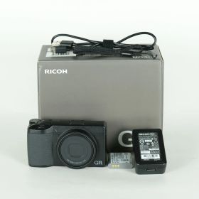 [美品 | シャッター数870回] RICOH GR IIIx | コンパクトデジタルカメラ