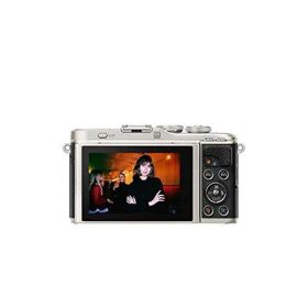 【中古】OLYMPUS ミラーレス一眼カメラ PEN E-PL9 レンズキット ブラック