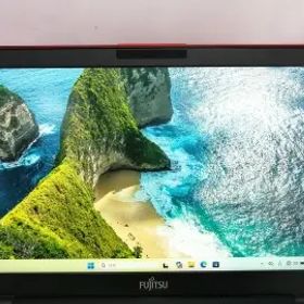 Fujitsu LIFEBOOK U939 B 【i5-8365U 8G 256G(SSD) WiFi 13LCD(1920x1080)】