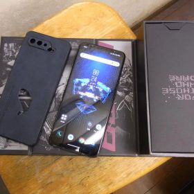 ASUS ROG Phone 5s 12/256GB 国内版 訳あり