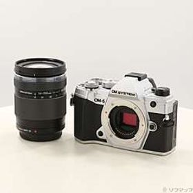 〔展示品〕 OM-5 14-150mm II レンズキット シルバー