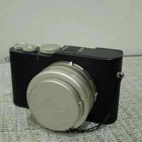LEICA D-LUX 8 100周年モデル おまけ付き