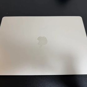 macbook Air m4 2025 15インチ 16GB