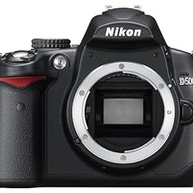 【中古】【39shop】Nikon★デジタル一眼レフカメラ D5000 ボディ D5000(非常に良い)