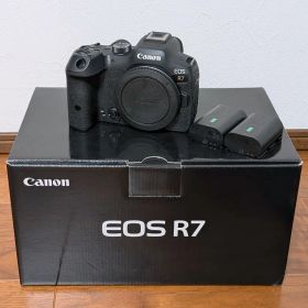 Canon EOS R7 本体 バッテリー2個セット