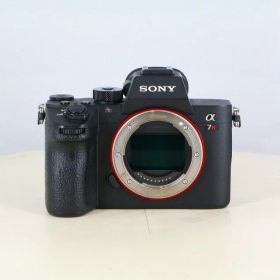 【中古】 (ソニー) SONY α7RIII(ILCE-7RM3) ボディ【中古カメラ デジタル一眼】 ランク：B