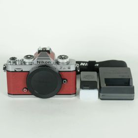 [良品 | シャッター数10,102回] Nikon Z fc ボディ シルバー プレミアムエクステリア張替済み | Nikon Zマウント