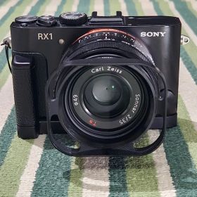 SONY Cyber-shot DSC-RX1（中古品）