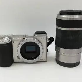 SONY α6000 ダブルズームレンズキット ILCE-6000Y シルバー
