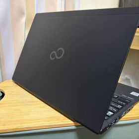 FUJITSU LIFEBOOK U9310/E ノートパソコン（使用済）013