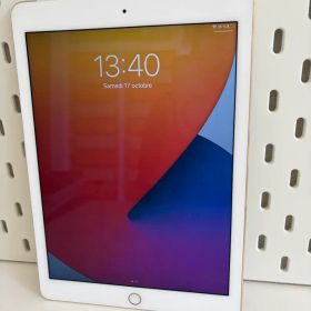iPad Air 2 64GB ゴールド Wi-Fi+Cellular