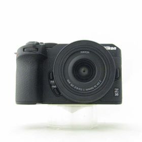 【中古】 (ニコン) Nikon Z 30 16-50 VR レンズキツト【中古カメラ デジタル一眼】 ランク：B