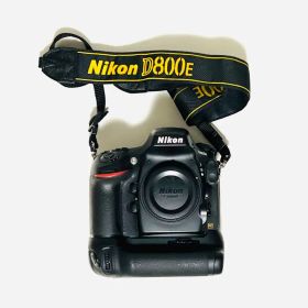 ☆撮影数35600回以下☆Nikon D800Eパワーパックセット 高画質FX