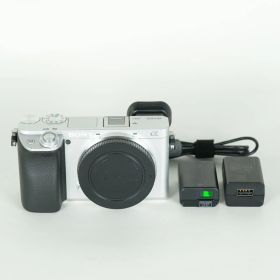 [良品｜シャッター数1,087回] SONY α6400（ILCE-6400） [ボディ シルバー] | SONY Eマウント