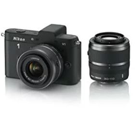 【中古】【非常に良い】Nikon ミラーレス一眼カメラ Nikon 1 (ニコンワン) V1 (ブイワン) ダブルズームキット ブラック N1 V1WZ BK tf8su2k