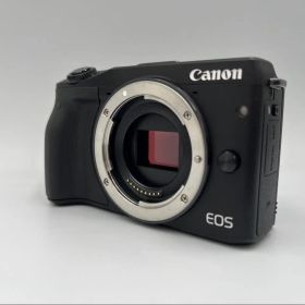 ★極上美品★ キヤノン Canon EOS M3 ボディ ブラック ★動作確認済み #0860 #26 #031040016630