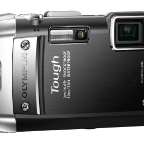 OLYMPUS 防水デジタルカメラ TG-810 ブラック 1400万画素 広角28mm 光学5倍ズーム 3Dフォト機能 10m防水 2.0m耐衝撃 -10℃耐低温 100ｋｇｆ耐荷重 TG-810 BLK(中古品)
