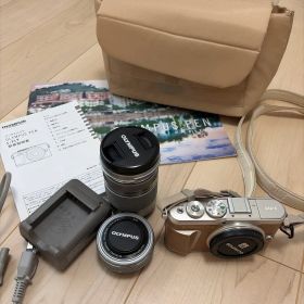 OLYMPUS PEN E-PL9 本体 ダブルズームキット レンズ２つセット
