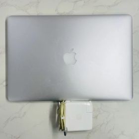 MacBook Pro 15インチ 2015 2,2GHz Core i7