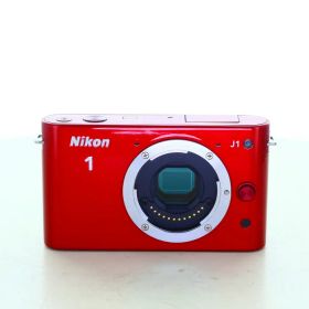【中古】 (ニコン) Nikon Nikon 1 J1 ボディ レッド【中古カメラ デジタル一眼】 ランク：B