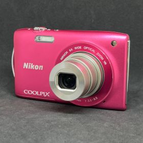 T8689 【 通電確認済み 】 Nikon ニコン COOLPIX S3300 ピンク コンパクトデジタルカメラ デジカメ コンデジ 付属品あり