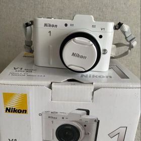 【超美品】Nikon 1 V1 10mmレンズキット