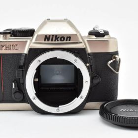 Nikon FM10 35mm SLR Film Camera Body w/Cap フィルムカメラ [並品] #3041340