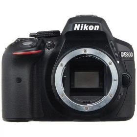 【中古】 ニコン Nikon デジタル一眼レフカメラ D5300 ブラック 2400万画素 3.2型液晶 当店保証30日間 人気 一眼レフ デジタル一眼 中古 カメラ