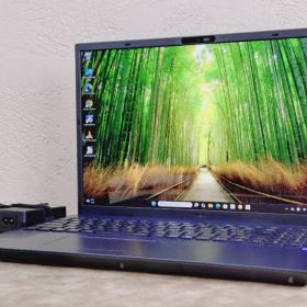 【ほぼ新品】2026年製NEC LAVIE N16 i5/16GB/256GB