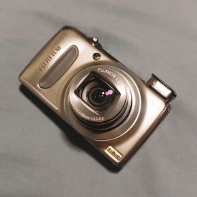 【動作良好】富士フイルム デジタルカメラFinePix F300EXR シルバー