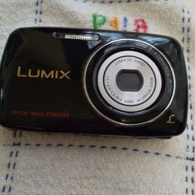 Panasonic LUMIX DMC-S1 ジャンクパナソニック