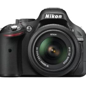 【中古】 Nikon デジタル一眼レフカメラ D5200 レンズキット AF-S DX NIKKOR 18-55mm f/3.5-5.6G VR付属 ブラック D5200LKBK
