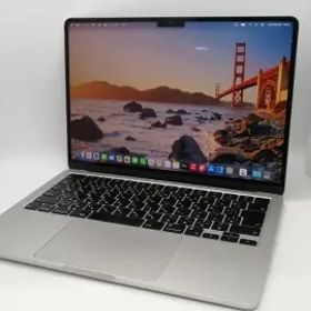 Apple MacBook Air 13インチ M3(CPU:8C/GPU:8C) 16GB/256GB シルバー MC8H4J/A (13インチ, M3, 2024)